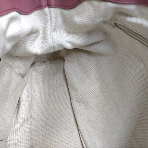 Authentic Gucci Pink Leather Hand Bag mon585-111325 - Picture 12 of 16